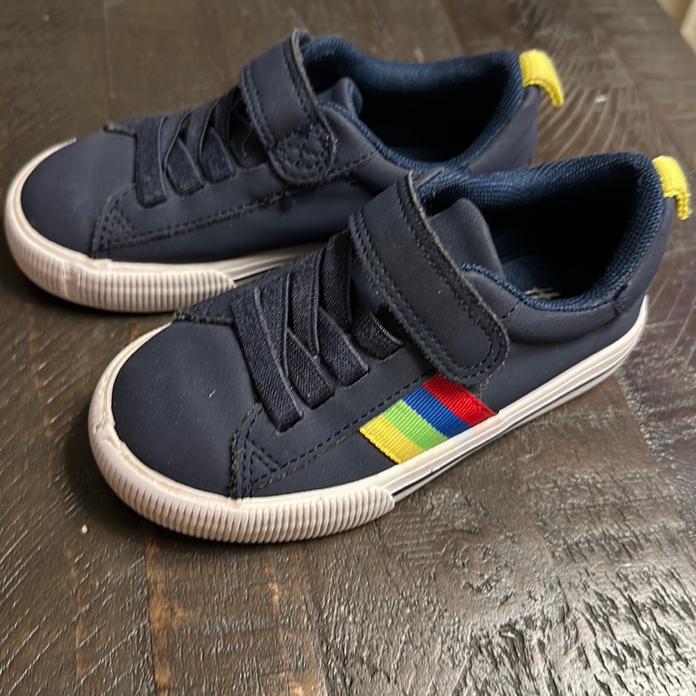 H&M toddler boy’s shoes